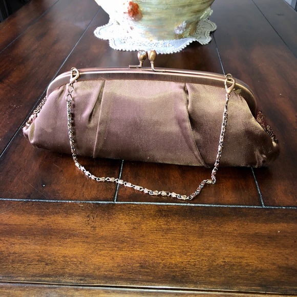 Carlo Fellini Sparkling Beaded Bag - Picture 4 of 7